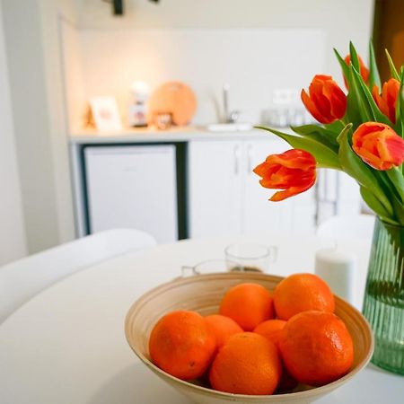 So Close Kapana - 2 Rooms Central Apartments プロヴディフ エクステリア 写真