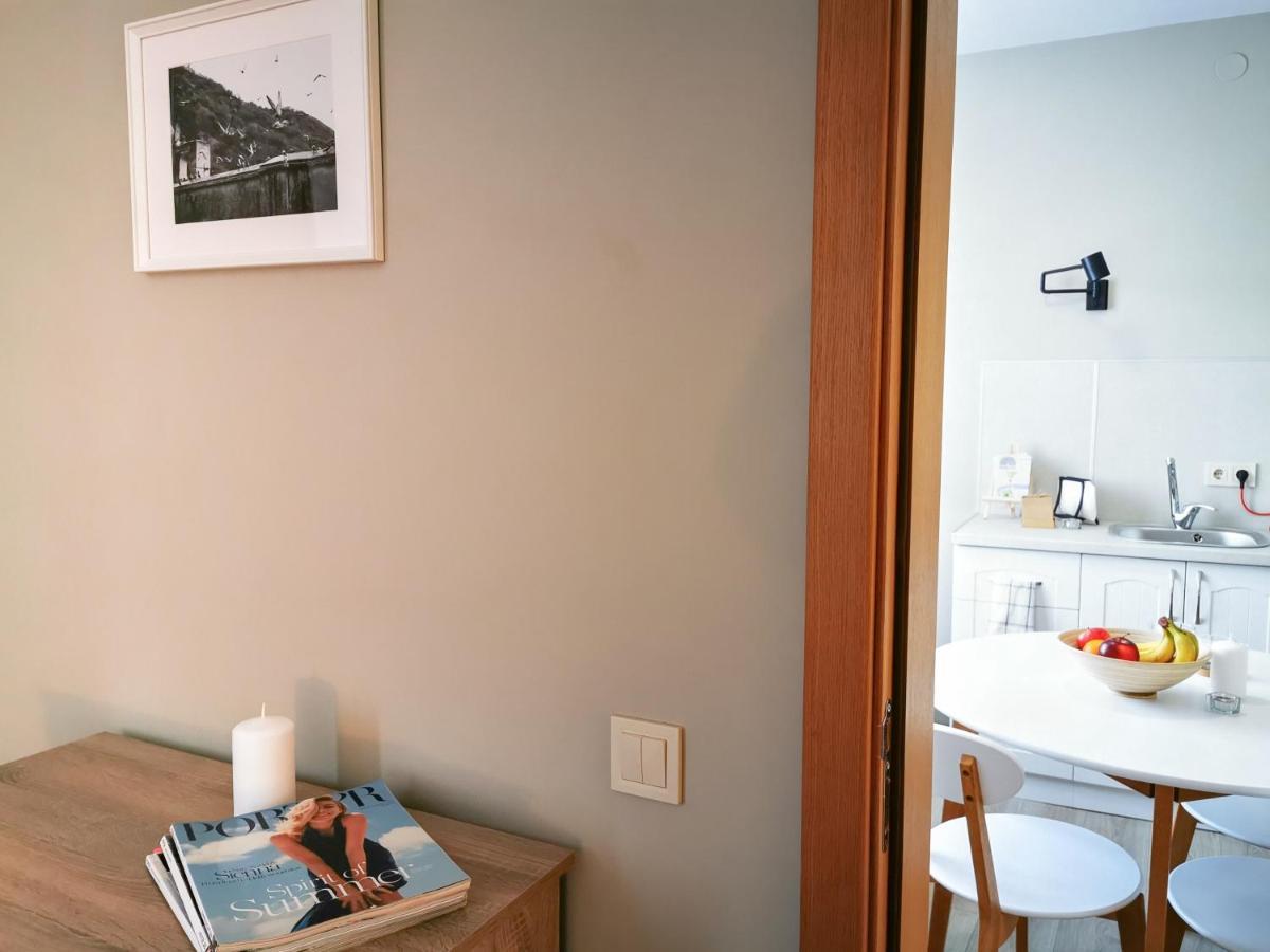 So Close Kapana - 2 Rooms Central Apartments プロヴディフ エクステリア 写真